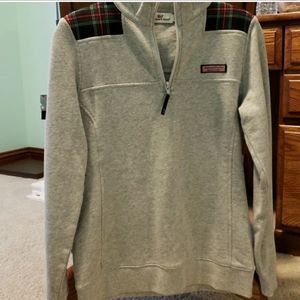 VINEYARD VINES quarter zip